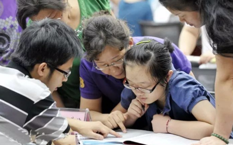 女生学什么专业前景好(女孩选什么专业比较好就业)