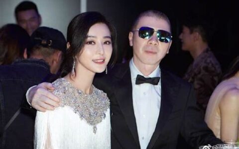 冯小刚老婆叫什么名子(冯小刚的老婆叫什么?)